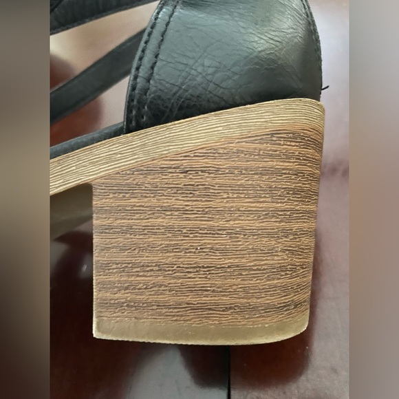 Jellypop Zipper Back Heel Ankle Strap Sandals Black Manmade Women’s Size 10 - Picture 9 of 11